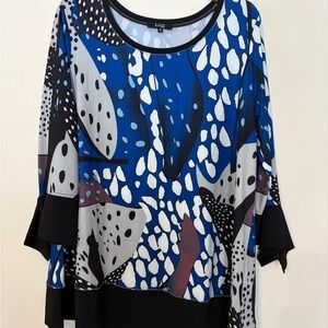 Luxe Women's Blue and Black Abstract Blouse